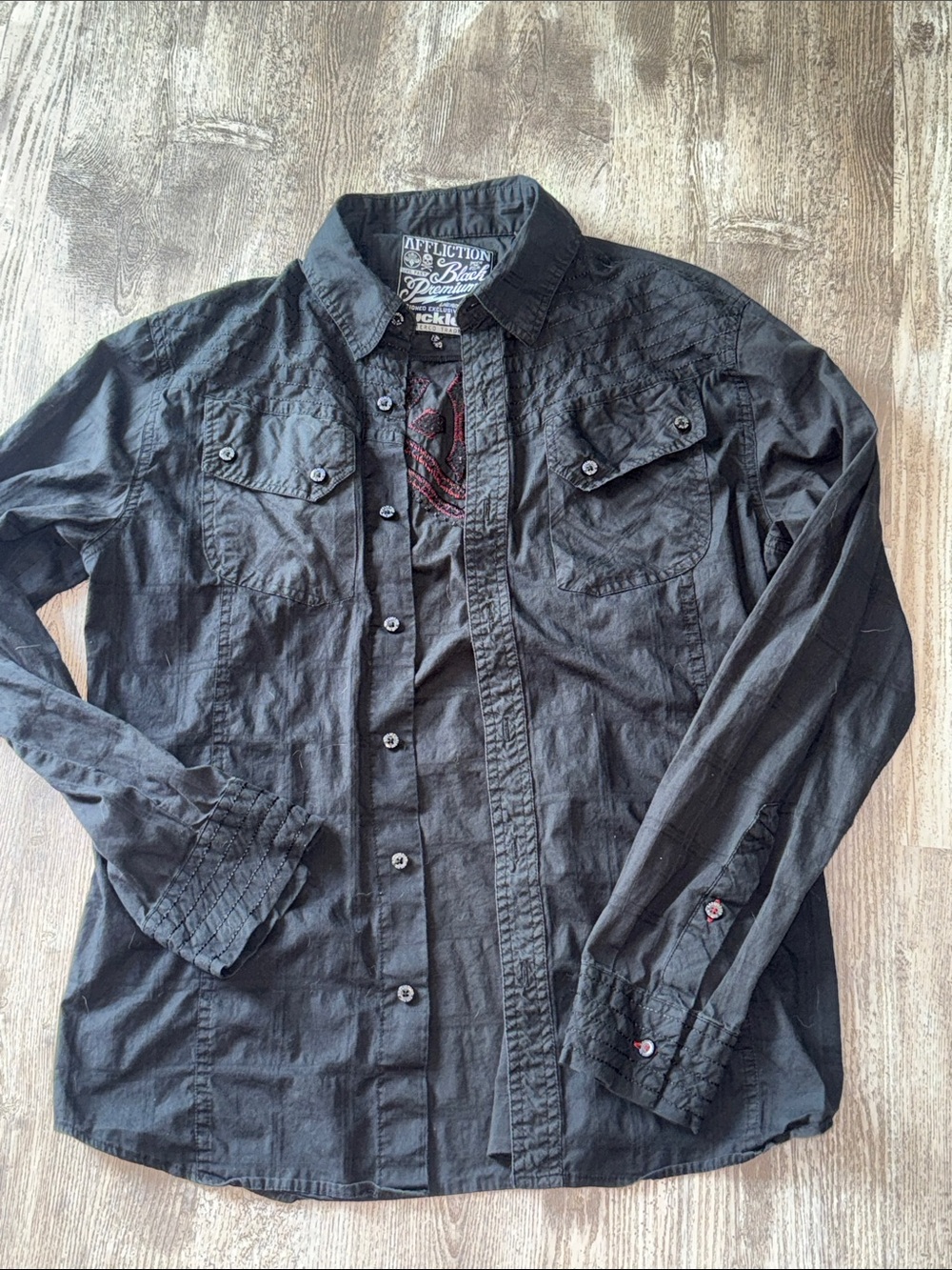 Affliction Black Shirt with Red Embroidered Back Logo - Picture 4 of 7